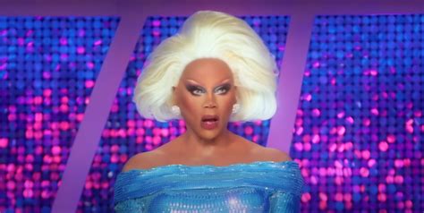 Yvie Oddly posts another full.